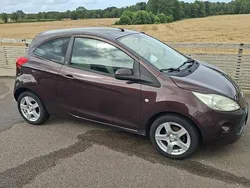 Brun Begagnad 2010 Ford Ka Halvkombi | 24 000 kr (Marknadspris)