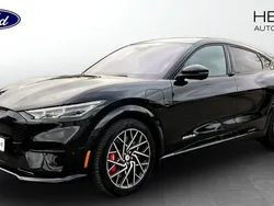 Svart (black) Begagnad 2023 Ford Mustang Mach-E GT SUV | 649 900 kr (Marknadspris)