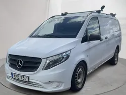 Vit Begagnad 2017 Mercedes Vito Minibuss | 105 000 kr