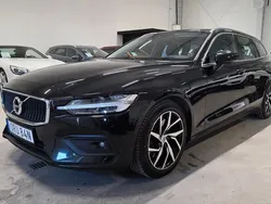 Svart Begagnad 2020 Volvo V60 Kombi | 289 500 kr (Bra pris)