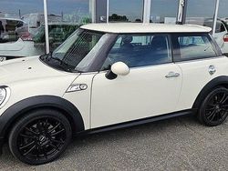 Vit Begagnad 2013 Mini Cooper S Halvkombi | 119 900 kr (Lite dyr)