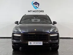 Begagnad 2020 Porsche Cayenne SUV | 899 000 kr