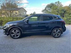 Svart Begagnad 2019 Nissan Qashqai SUV | 158 000 kr (Marknadspris)
