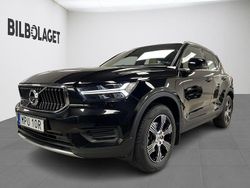 Svart Begagnad 2022 Volvo XC40 Inscription SUV | 369 800 kr (Marknadspris)