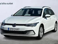 Vit Begagnad 2022 VW Golf VIII Kombi | 149 900 kr (Marknadspris)