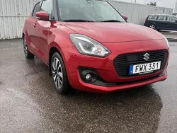 Röd Begagnad 2017 Suzuki Swift Halvkombi | 120 000 kr (Marknadspris)