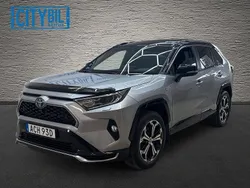 Grå Begagnad 2020 Toyota RAV4 Hybrid Premium SUV | 399 900 kr (Marknadspris)