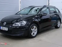 Svart Begagnad 2015 VW Golf VII Kombi | 79 900 kr (Marknadspris)
