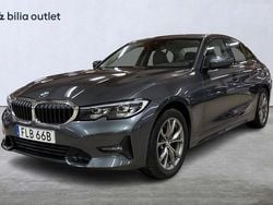 Grå Begagnad 2020 BMW 320 Sedan | 289 900 kr (Bra pris)