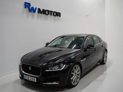 Svart Begagnad 2016 Jaguar XF Prestige Sedan | 144 900 kr