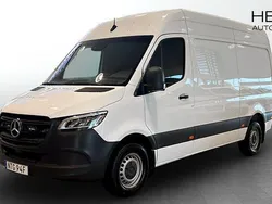Vit (white) Begagnad 2019 Mercedes Sprinter Van | 431 125 kr (Marknadspris)