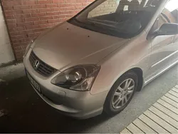 Silver Begagnad 2005 Honda Civic Halvkombi | 38 500 kr (Lite dyr)
