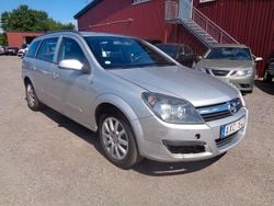 Grå Begagnad 2006 Opel Astra Kombi | 22 900 kr (Marknadspris)