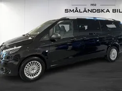 Svart Begagnad 2023 Mercedes e-Vito Minibuss | 775 000 kr