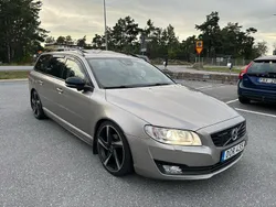 Brun Begagnad 2015 Volvo V70 Dynamic Kombi | 145 000 kr