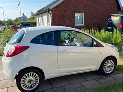 Vit Begagnad 2012 Ford Ka Titanium Halvkombi | 32 000 kr (Marknadspris)