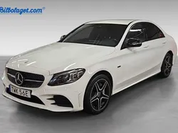 Vit Begagnad 2021 Mercedes C300e AMG Sedan | 409 000 kr (Superpris)