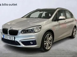 Silver Begagnad 2015 BMW 220 Active Tourer Sport Line Minibuss | 154 800 kr