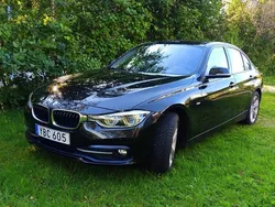 Svart Begagnad 2016 BMW 320 Sport Line Sedan | 173 000 kr (Superpris)
