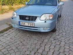 Begagnad 2004 Hyundai Accent Halvkombi | 36 900 kr