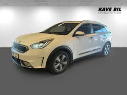 Vit Begagnad 2017 Kia Niro Advance SUV | 199 900 kr (Lite dyr)