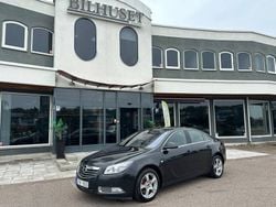 Svart Begagnad 2011 Opel Insignia Sedan | 79 900 kr (Dyr)