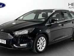 Svart (black) Begagnad 2018 Ford Focus Titanium Kombi | 134 900 kr (Bra pris)