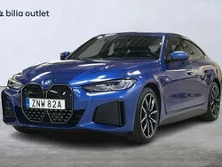 Blå Begagnad 2022 BMW i4 M Sport Sedan | 479 900 kr (Marknadspris)