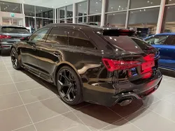Svart Ny 2024 Audi RS6 Performance Kombi | 1 799 000 kr