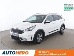Vit Begagnad 2018 Kia Niro Advance SUV | 189 000 kr (Marknadspris)
