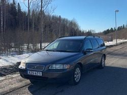Grå Begagnad 2007 Volvo V70 Kinetic Kombi | 16 000 kr (Superpris)