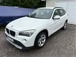 Vit Begagnad 2011 BMW X1 SUV | 59 000 kr (Bra pris)