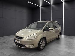 Grå Begagnad 2009 Ford Galaxy Minibuss | 49 900 kr (Marknadspris)