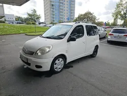 Vit Begagnad 2005 Toyota Yaris Verso Minibuss | 38 000 kr (Bra pris)