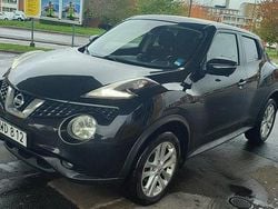 Svart Begagnad 2015 Nissan Juke SUV | 72 000 kr (Bra pris)