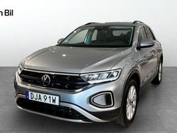 Silver (pyrit silver metallic) Begagnad 2025 VW T-Roc Edition SUV | 314 900 kr (Lite dyr)