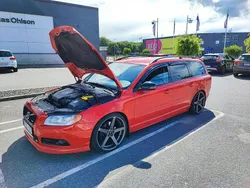 Röd Begagnad 2011 Volvo V70 R-Design Kombi | 109 900 kr