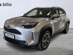 Silver Begagnad 2024 Toyota Yaris Cross Style SUV | 349 800 kr (Marknadspris)