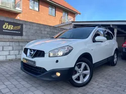 Vit Begagnad 2013 Nissan Qashqai +2 SUV | 59 900 kr (Marknadspris)