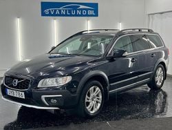 Mörkblå (blå) Begagnad 2015 Volvo XC70 Momentum SUV | 229 800 kr (Lite dyr)