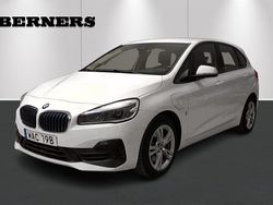 Vit Begagnad 2019 BMW 225 Active Tourer Advantage Minibuss | 169 900 kr (Marknadspris)