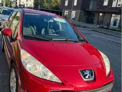 Röd Begagnad 2010 Peugeot 207 Halvkombi | 35 000 kr (Bra pris)