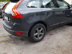 Grå Begagnad 2010 Volvo XC60 Summum SUV | 57 000 kr (Dyr)