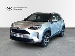 Silver Begagnad 2025 Toyota Yaris Cross Active SUV | 329 900 kr (Marknadspris)