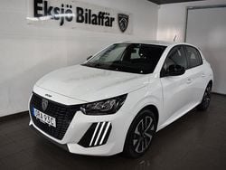Vit Ny 2025 Peugeot 208 Style Halvkombi | 269 500 kr