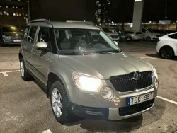 Brun Begagnad 2013 Skoda Yeti Ambition SUV | 52 000 kr (Superpris)