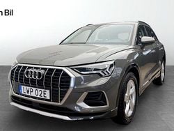 Grå Begagnad 2024 Audi Q3 Advanced SUV | 369 000 kr (Marknadspris)