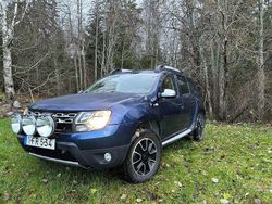 Blå Begagnad 2017 Dacia Duster SUV | 114 300 kr (Marknadspris)