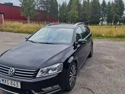 Svart Begagnad 2013 VW Passat Kombi | 90 000 kr (Marknadspris)