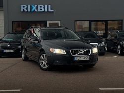 Svart Begagnad 2012 Volvo V70 Momentum Kombi | 99 900 kr (Marknadspris)